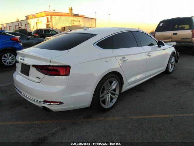 2019 Audi A5, VIN: WAUANCF58KA064081