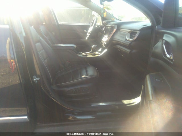 GMC Acadia Denali 2017 1GKKNPLS3HZ278578 Image 5