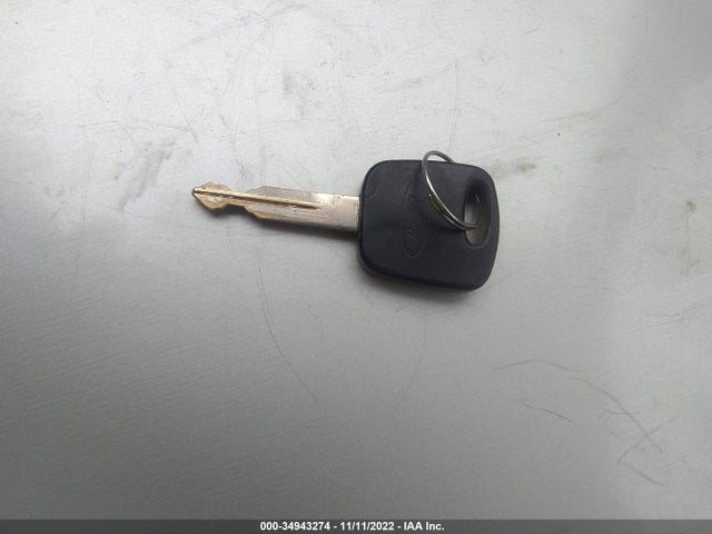 2001 FORD MUSTANG DELUXE/PREMIUM VIN: 1FAFP44421F227916