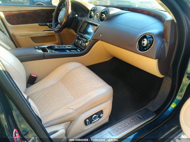 2016 Jaguar XJ, VIN: SAJWJ2GD7G8V95566