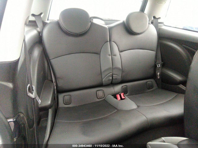 2010 MINI COOPER HARDTOP S VIN: WMWMF7C52ATX42056