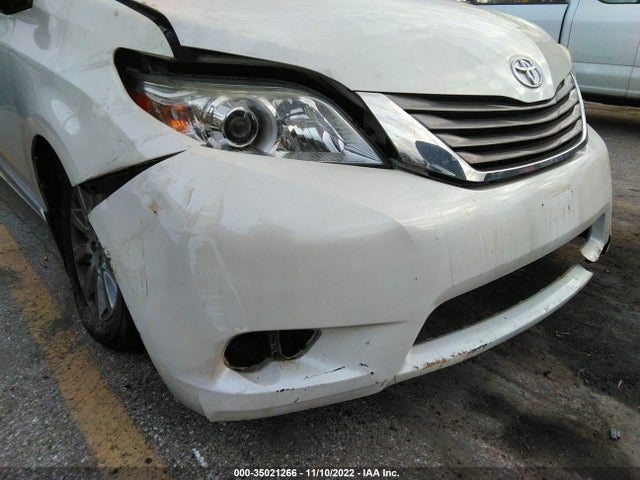 2015 Toyota Sienna, VIN: 5TDDK3DC2FS121345