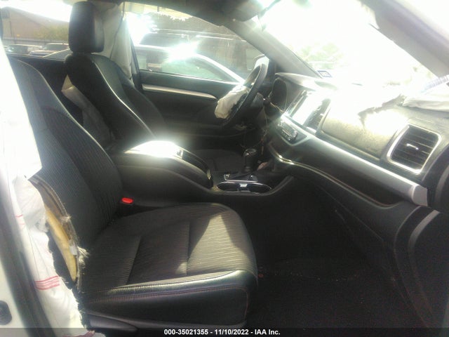 Toyota Highlander 2019 5TDZZRFH5KS310840 Image 5