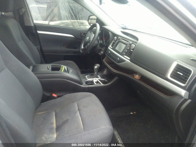 2019 Toyota Highlander, VIN: 5TDZZRFH5KS359908
