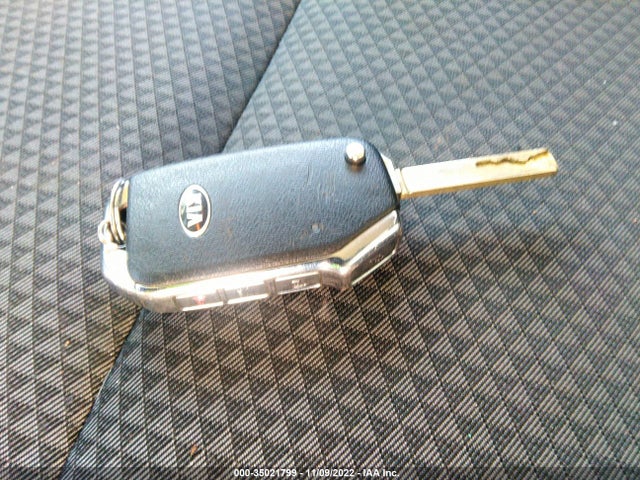 KIA Soul X-line 2020 KNDJ23AU2L7009330 Image 3