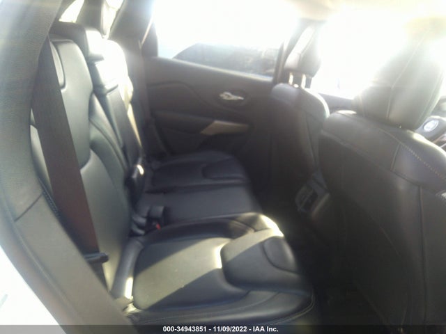 2018 Jeep Cherokee, VIN: 1C4PJLDB9JD503240
