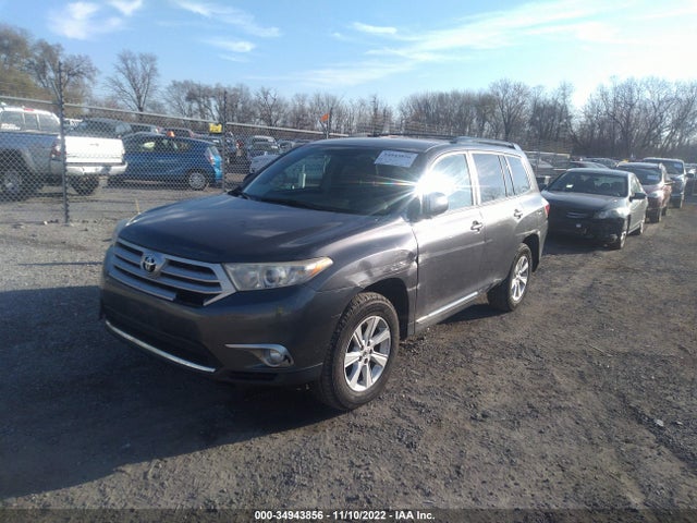 2011 TOYOTA HIGHLANDER BASE/SE VIN: 5TDBK3EH9BS052178