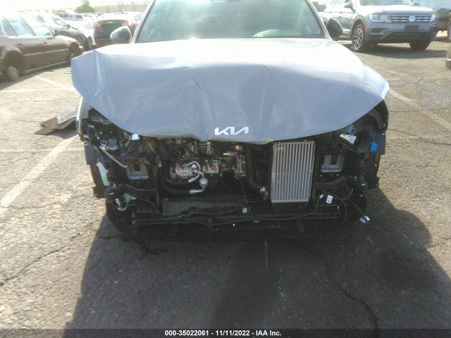 2022 Kia K5, VIN: 5XXG64J22NG134728