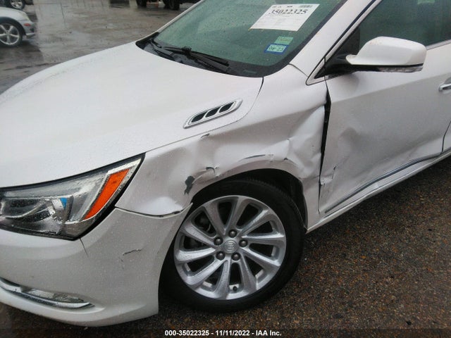 2015 Buick LaCrosse, VIN: 1G4GB5G36FF260880