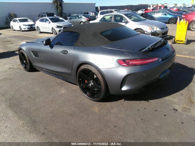 2018 MERCEDES-BENZ AMG GT C WDDYK8AA0JA014484 Photo 2
