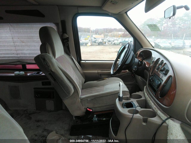 2000 FORD E-150 RECREATIONAL VIN: 1FDRE14W2YHA11247