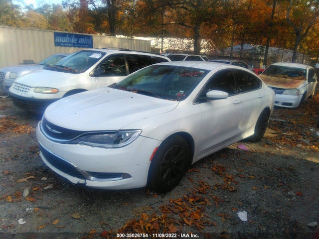 Chrysler 200 Limited 2015 1C3CCCAB0FN723403 Image 2