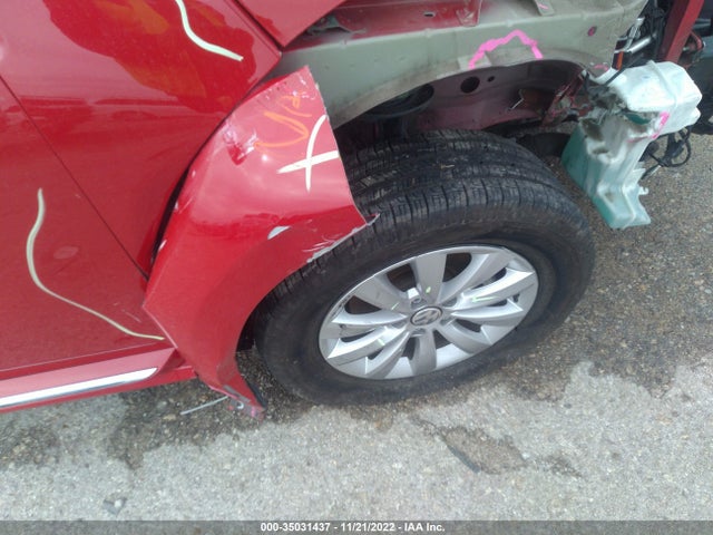 2019 Volkswagen Beetle, VIN: 3VWFD7AT9KM719101