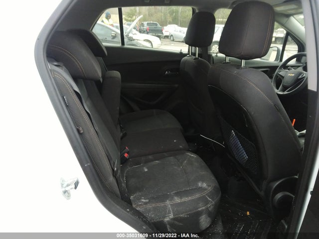 Chevrolet TRAX LS 2020 3GNCJNSB9LL162780 Image 8