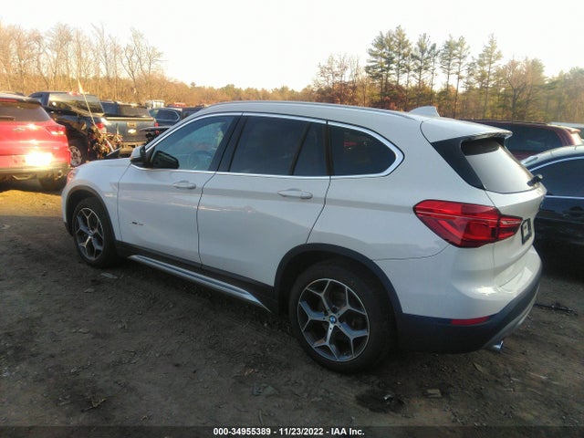 2018 BMW X1, VIN: WBXHT3C30J5L24977