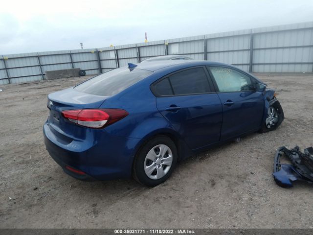 3KPFK4A78JE258525 KIA FORTE LX