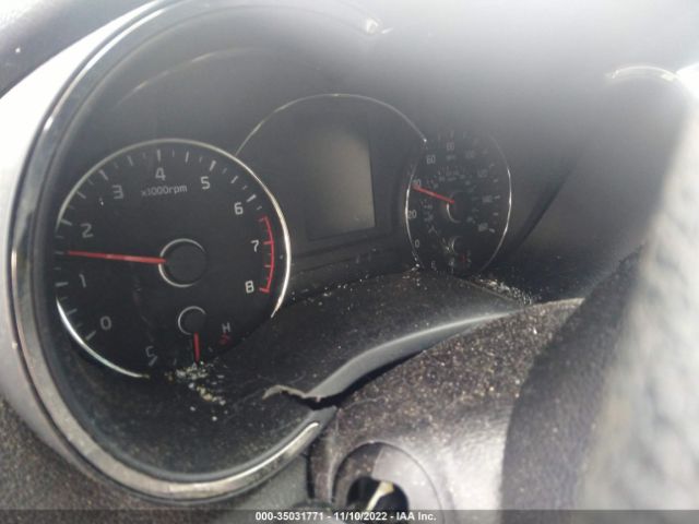 3KPFK4A78JE258525 KIA FORTE LX