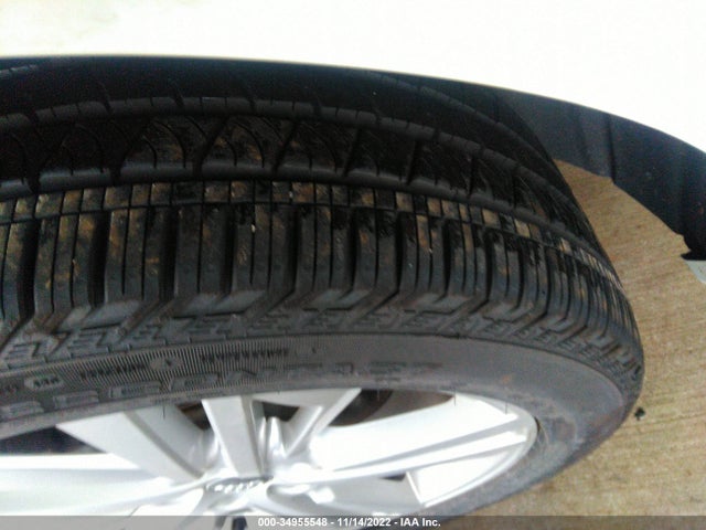 WA1CNAFY7J2061475 Audi Q5 Prestige/tech Prestige