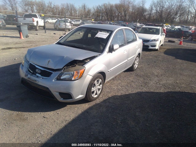 KIA RIO LX 2010 KNADH4A34A6659835 Image 2