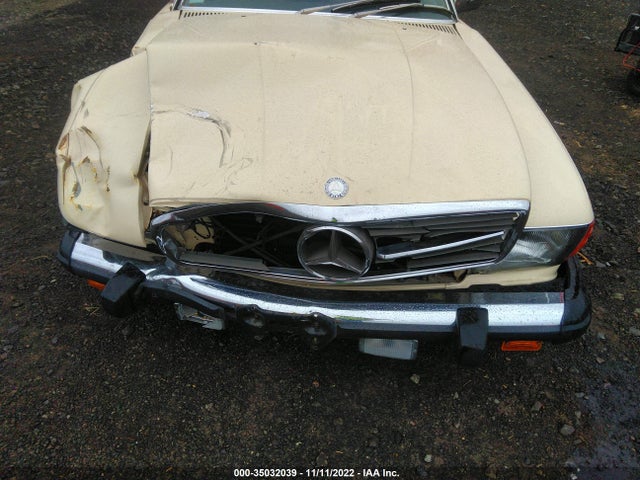 1985 MERCEDES-BENZ 380 SL VIN: WDBBA45C9FA027991