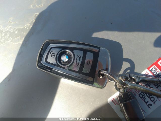 WBA8B9G58HNU51644 BMW 3 Series 330i