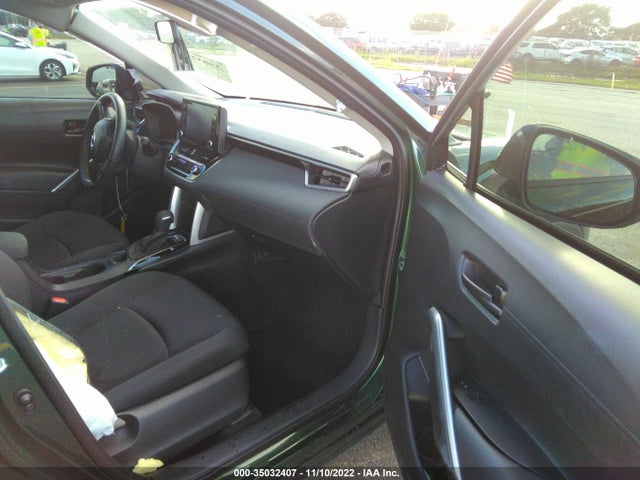 2022 TOYOTA COROLLA CROSS LE VIN: 7MUBAAAG0NV010707