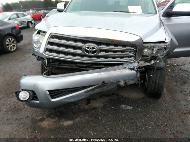 2017 Toyota Sequoia, VIN: 5TDJY5G14HS152803