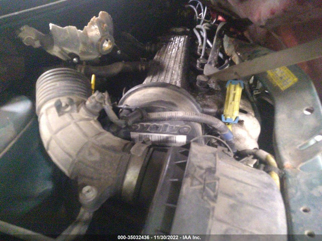 1998 CHEVROLET METRO LSI VIN: 2C1MR5227W6726910