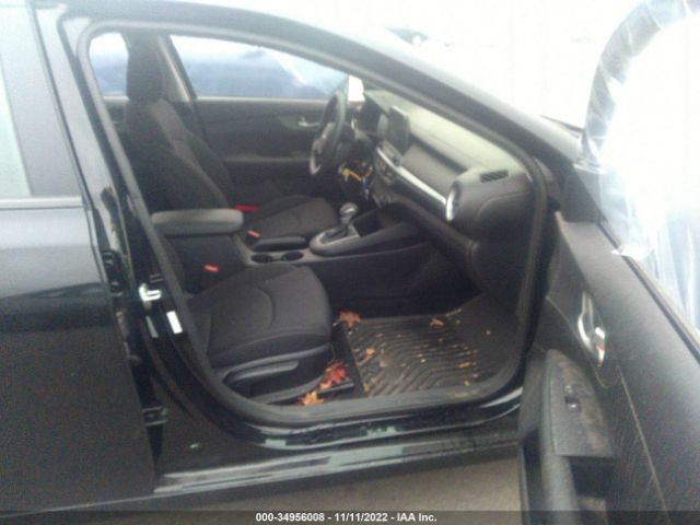 3KPF24AD1KE031992 KIA Forte Lxs