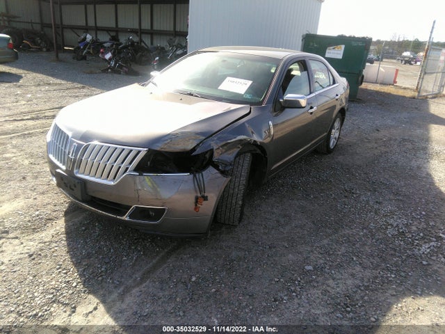 Lincoln MKZ 2010 3LNHL2GC9AR622132 Image 2