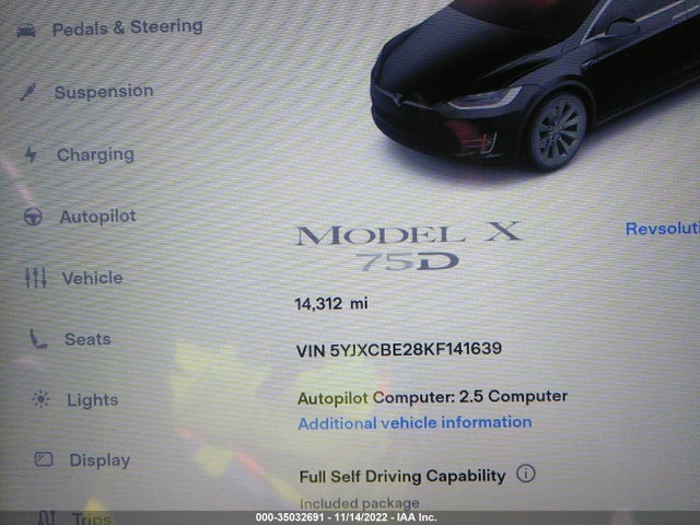 2019 Tesla Model X, VIN: 5YJXCBE28KF141639