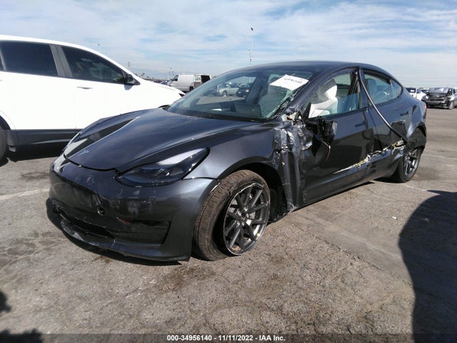 Tesla MODEL 3 2022 5YJ3E1EB3NF330383 Image 2