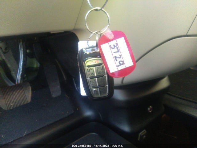 2022 Chrysler Voyager, VIN: 2C4RC1CG3NR103729
