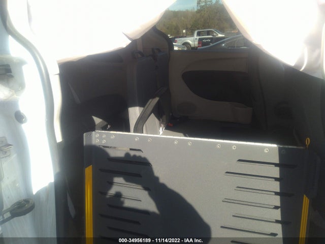 2022 Chrysler Voyager, VIN: 2C4RC1CG3NR103729