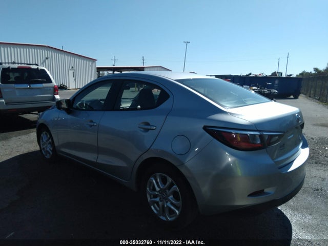2018 Toyota Yaris, VIN: 3MYDLBYVXJY312971