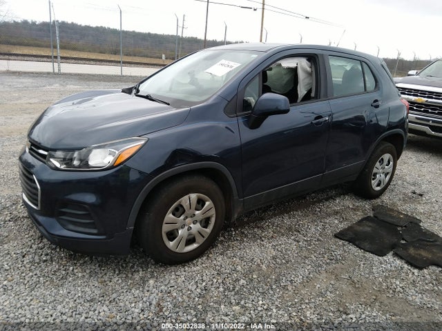 Chevrolet TRAX LS 2018 3GNCJKSB6JL194646 Image 2