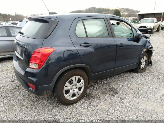Chevrolet TRAX LS 2018 3GNCJKSB6JL194646 Image 4