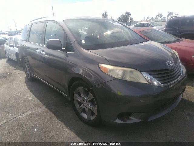 2017 Toyota Sienna, VIN: 5TDXZ3DC9HS795505