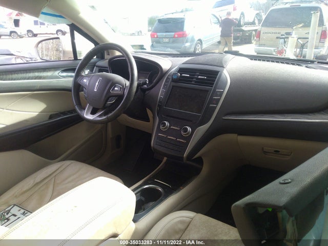 Lincoln MKC 2017 5LMCJ3D9XHUL56568 Image 6