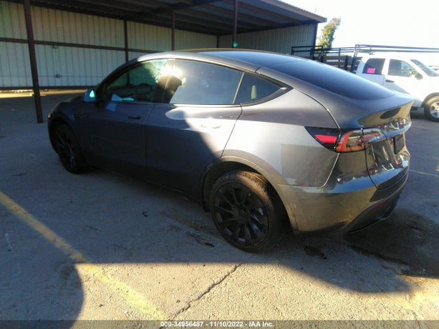 2021 Tesla Model Y, VIN: 5YJYGDEE0MF306858