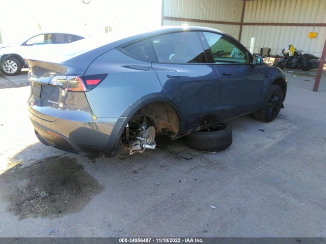 2021 Tesla Model Y, VIN: 5YJYGDEE0MF306858