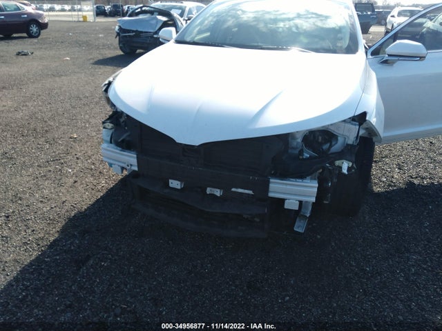 Lincoln MKZ 2016 3LN6L2LU4GR610596 Image 6