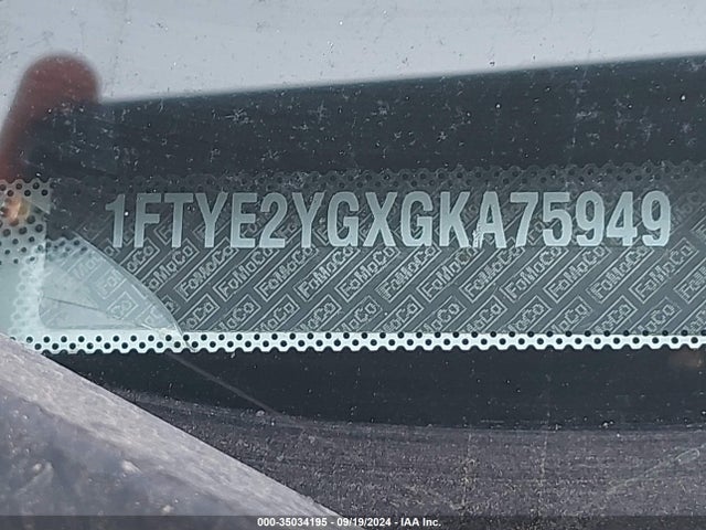 Ford Transit-150 2016 1FTYE2YGXGKA75949 Image 9