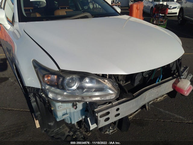JTHKD5BH7C2103663 Lexus CT 200H