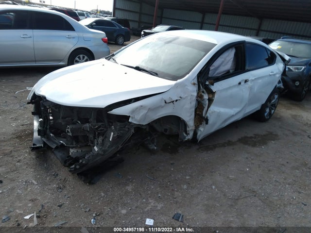 1C3CCCBG7GN180322 Chrysler 200 S