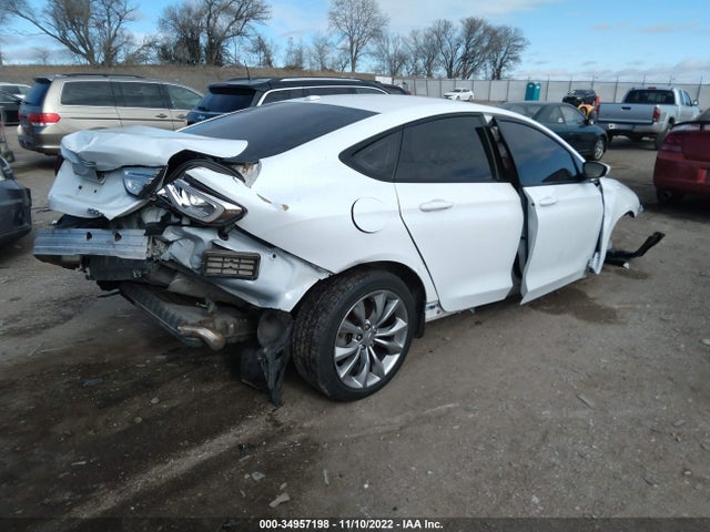 1C3CCCBG7GN180322 Chrysler 200 S