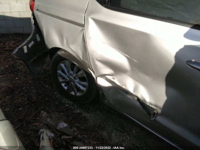 2016 KIA SEDONA LX VIN: KNDMB5C10G6149206