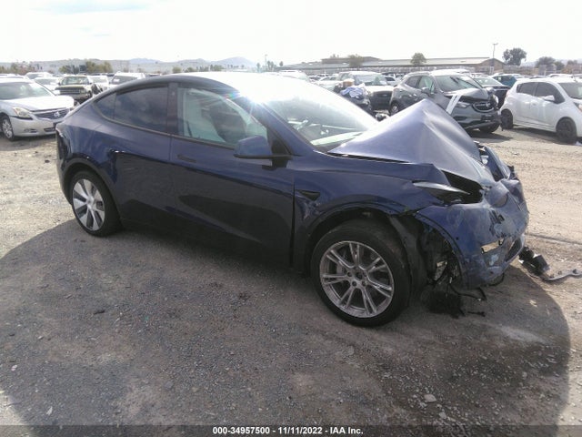 Tesla Model Y Long Range 2021 5YJYGDEE0MF158419 main image