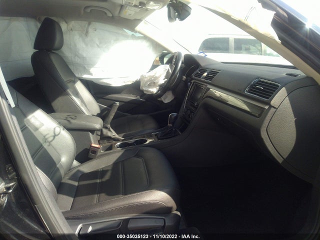 2016 Volkswagen Passat, VIN: 1VWBS7A33GC049994