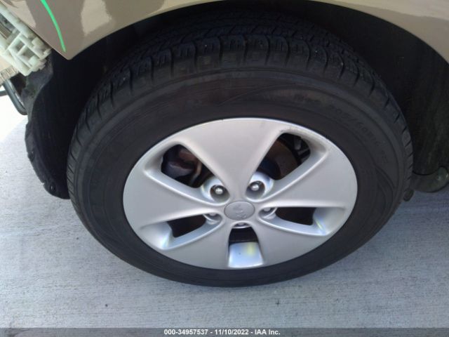 KNDJN2A27G7255814 KIA Soul Base